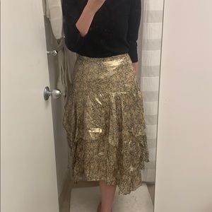 Beautiful metallic floral skirt - TAG STILL ON